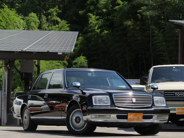 楽天市場 センチュリー 標準仕様車 デュアルｅｍｖパッケージ トヨタ 中古 グーネットモール