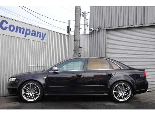 中古 ｒｓ４ アウディ アウディ ｒｓ４ アウディ グーネットモール ベースグレード アウディ