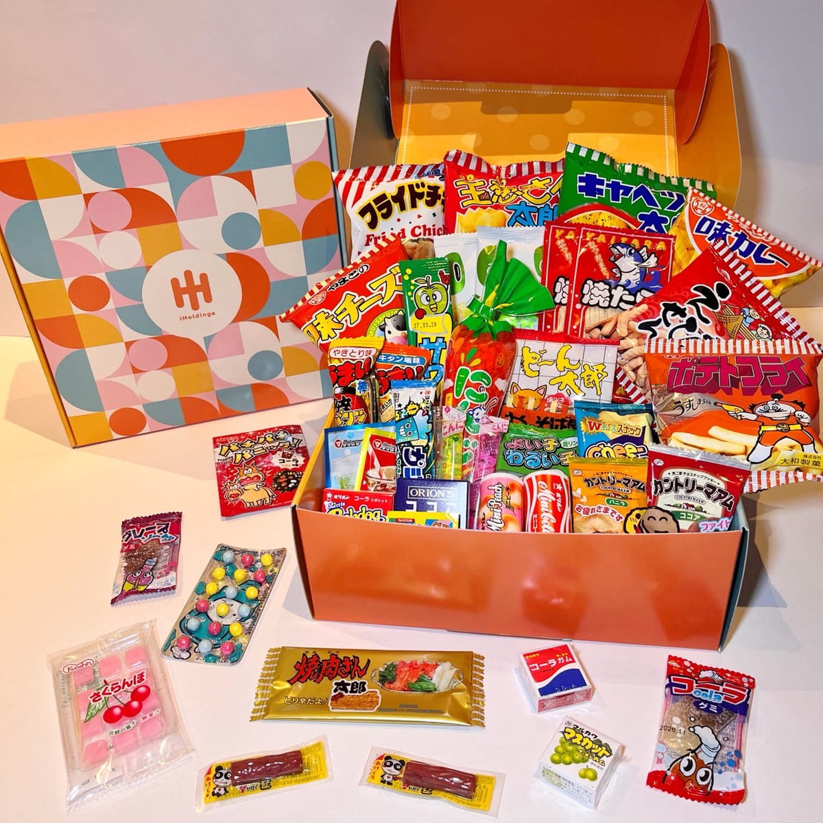 お菓子詰め合わせセット✩.*˚① 楽天市場】駄菓子 詰め合わせ 40点 ギフトボックス 昔懐かしい人気お