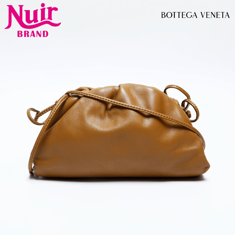 BOTTEGA VENETA ブラウンレザーポーチ ボッテガヴェネタイントレチャートダークブラウン レザー ポーチ