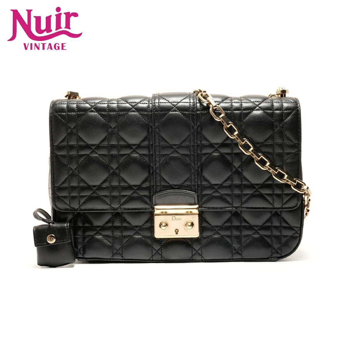 CHANEL 御徒面子の年式を見分ける遣りかたとは？
