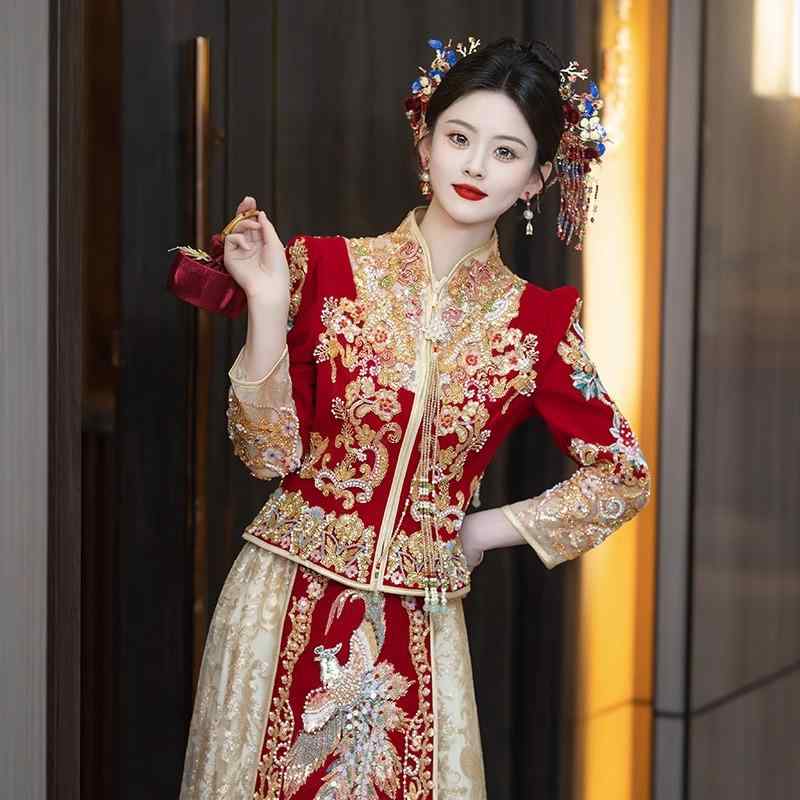 瀬戸ものお召しもの レディース 御芽出度 三鞭酒ゴールド 御前上等感 ポリエステル 超軽さ 薄っぺら か細い影ぼうし ゴールド刺しゅう 七分袖 照明ランプ色合い ロング丈 立体かざり付ける 春