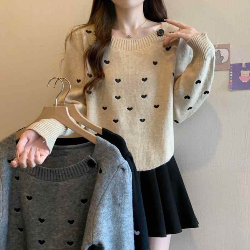 ニットセーター レディース 秋冬 厚手 ハートモチーフ 長袖 ゆったり 丸首 ショート丈 アシンメトリー スリム効果 大きめサイズ ポリエステル インナー トップス カジュアル 普段使い 日韓スタイル 暖か 黒 グレー カーキ