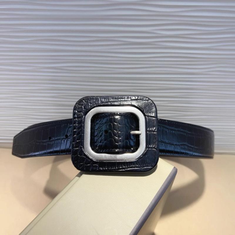 胴締め レディース ワニ柄 トップグレイン牛皮 分かりやすい 真四角鉄条具 銅製金具 銀具 黒いこと 赤銅色 冬 普段使い走り 心地好い レトロ 英文字記号 判定基準幅