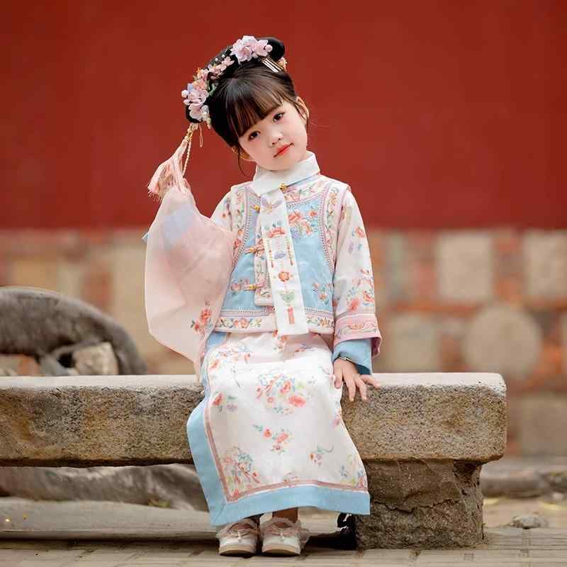 瀬戸もの御召しもの 御嬢さん サクラ色 愛くるしげ 花柄 宮廷古装 格格服 貴妃風 大時代 より良い お姫様スコート 書き割り 髪の毛添え物 のど首旗がしら 伸縮性 チェニール出どころ 春