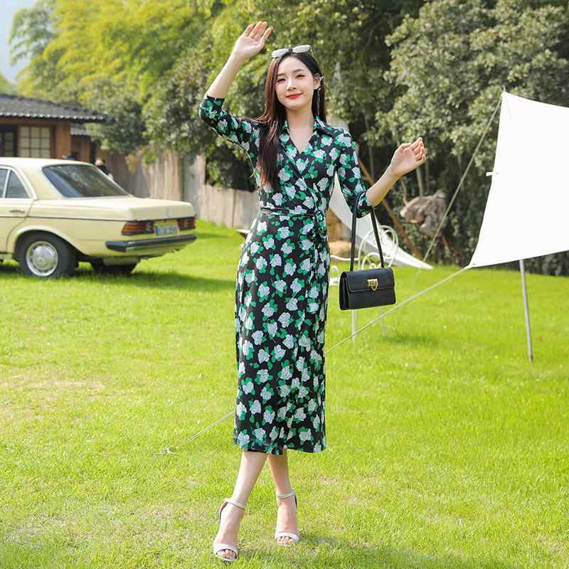 衣装 レディース 秋 七分袖 Vのど首 巻きスコート ロング きつい 花柄 クチナシ 愛くるしげ 好いたらしいめ