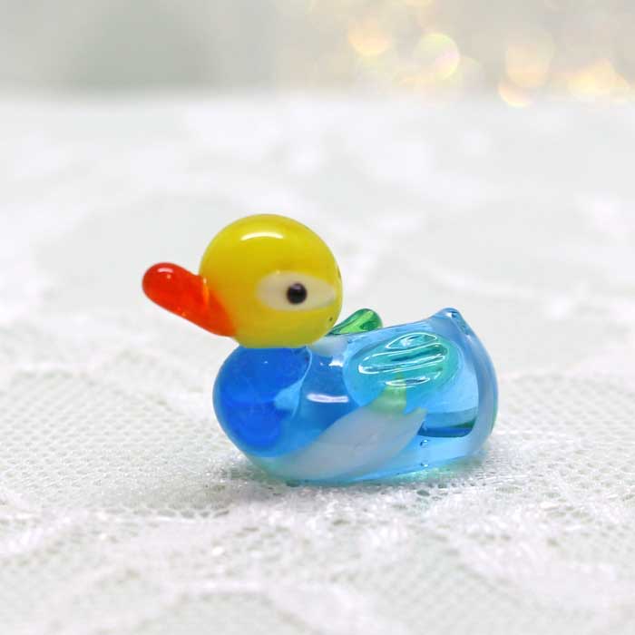 カピバラ　ガラス細工　ミニチュア 動物 カピバラ ミニチュア ガラス細工 置物 飾り グラススクエア