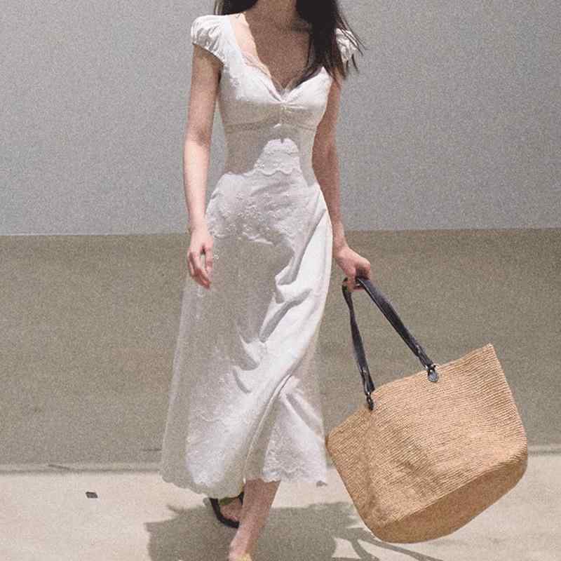 ワンピース レディース 綿 コットン 波刺しゅう ボヘミア風 フレンチスタイル リゾート 茶歇ワンピ 春ワンピ ロング丈 マキシ丈 五分袖 ミモレ丈 ギャザー パフスリーブ カジュアル フェミニン Aライン ゆったり 体型カバー|GRATIQUE MIEI