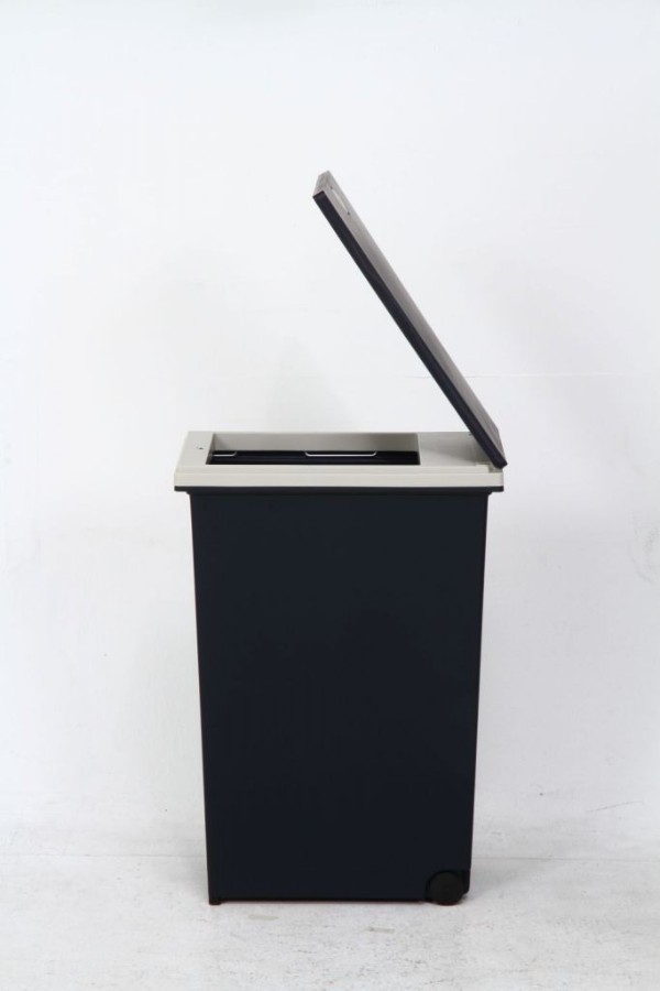 海外正規品 楽天市場 ゴミ箱 ごみ箱 ダストボックス 45l くず入れ ダストbox 汚物入れ 45リットル おしゃれ プッシュ式 ごみばこ ふた付き 45l 四角 キッチン 大容量 薄型 4個セット Quoli お洒落無限大 Www Jsanalytikal Com