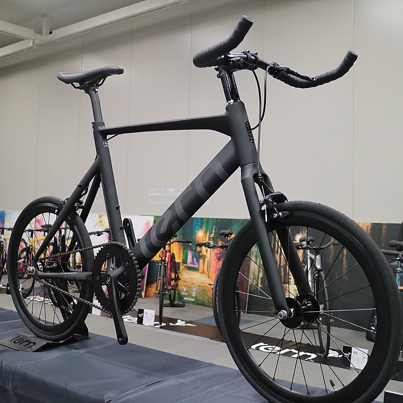 在庫あり Bianchi ライト カギプレゼント Tern クロスバイク ターン 年 Surge Surge Uno サージュウノ ミニベロ 通勤通学 小径車 自転車のqbei 支店 店舗受取送料無料 自転車安全整備士による完全組立 点検整備の完成車