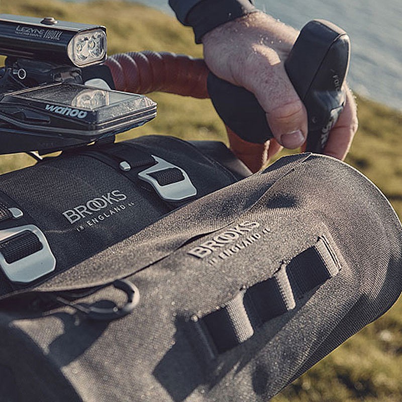 ブルックスフロント・ハンドルバーバッグSCAPEHANDLEBARPOUCH(スケープハンドルバーポーチ)の10枚目の商品画像