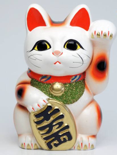 招き猫　サビ猫　陶器　置物　カモーン　縁起物 Amazon.co.jp: ご縁猫 富士山(M-SIZE 黒 Black）右手あげ/陶器