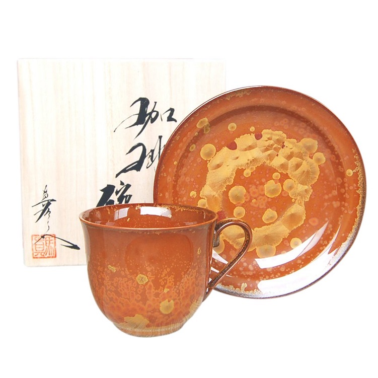 有田焼 金花紋 珈琲碗皿（馬場真右エ門窯 / 木箱入）