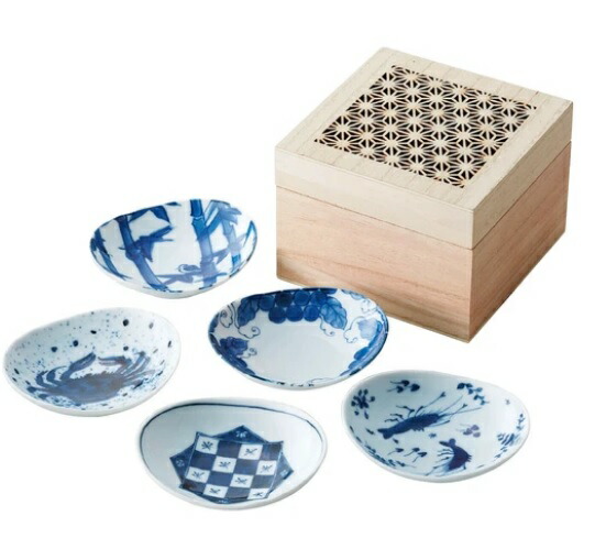 伝　魯山人の小皿 0130135128_61f61950b26b6.jpg