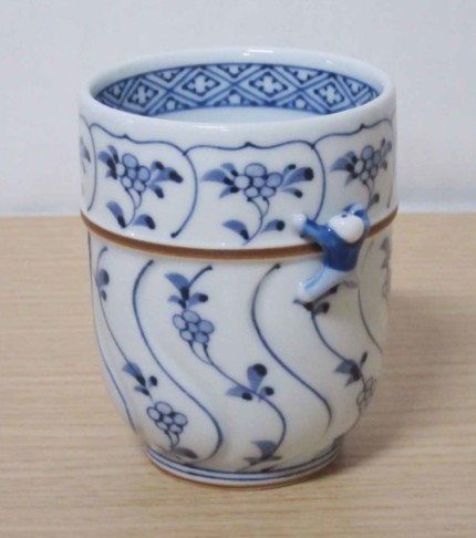 【5客セット】有田焼 割草花一閑人湯呑ゆのみ(大) サイズ:直径7×高さ9cm （小）サイズ：直径6.7cm×高さ8.4cm＜電子レンジ 食器洗浄機 ＯＫ＞