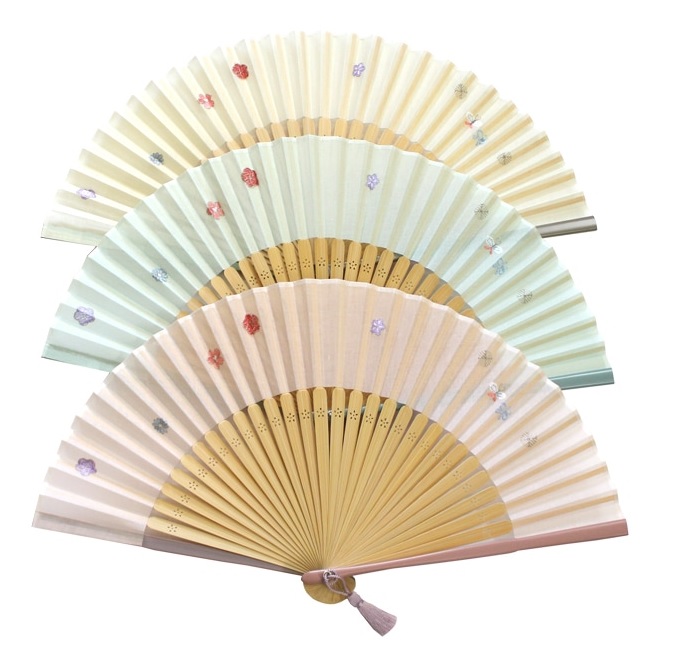 【女性用扇子】常初花　～とこはつはな～＜ギフト　プレゼント　お祝い　お返し　誕生日　父の日　母の日　敬老の日　退職祝い　結婚＞ 8,360円