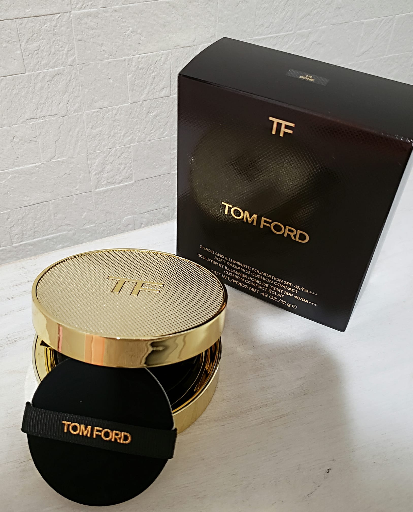 楽天市場】トムフォード TOM FORD シェイド アンド イルミネイト