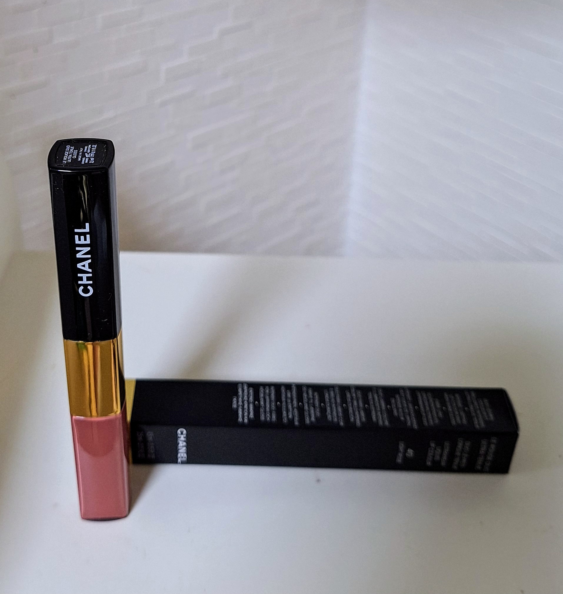 リップグロス CHANEL LE ROUGE DUO ULTRA TENUE 48 ル ルージュ デュオ ウルトラ トゥニュ 48 ソフト ローズ