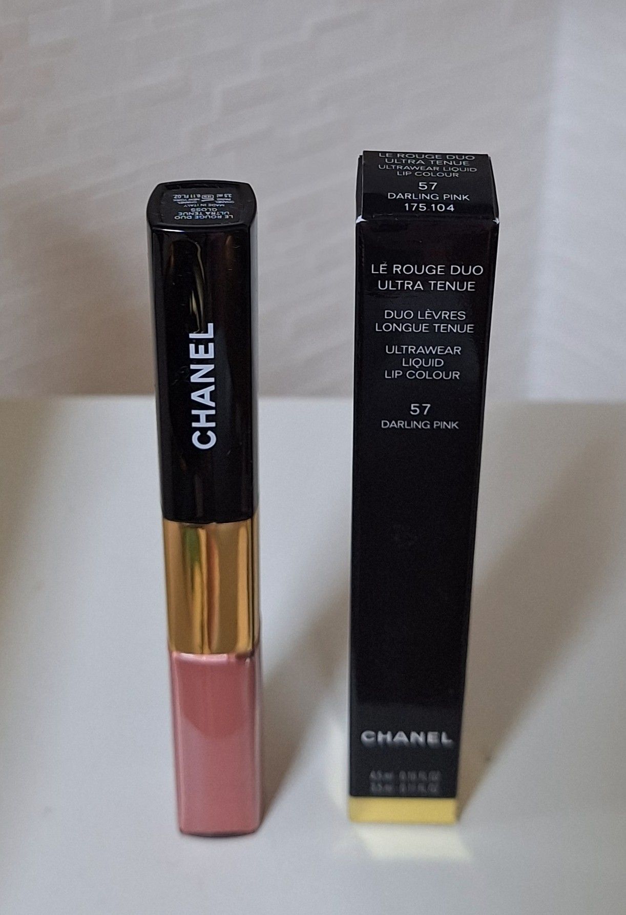 CHANEL ルルージュデュオウルトラトゥニュ　196 新品 シャネル / ル ルージュ デュオ ウルトラ トゥニュ 196 レッド