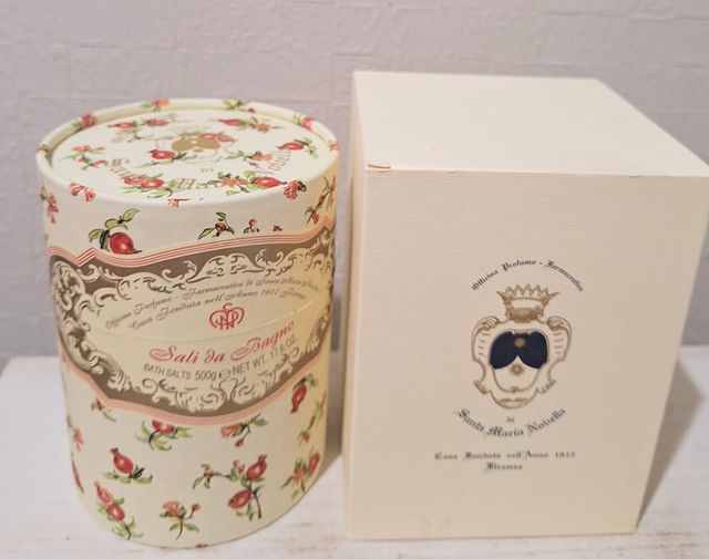 サンタマリアノヴェッラ  バスソルト ざくろ santa maria novella バレンタイン 差し上げ物 差し上げ物に 祝い事 代引っ張ること不可