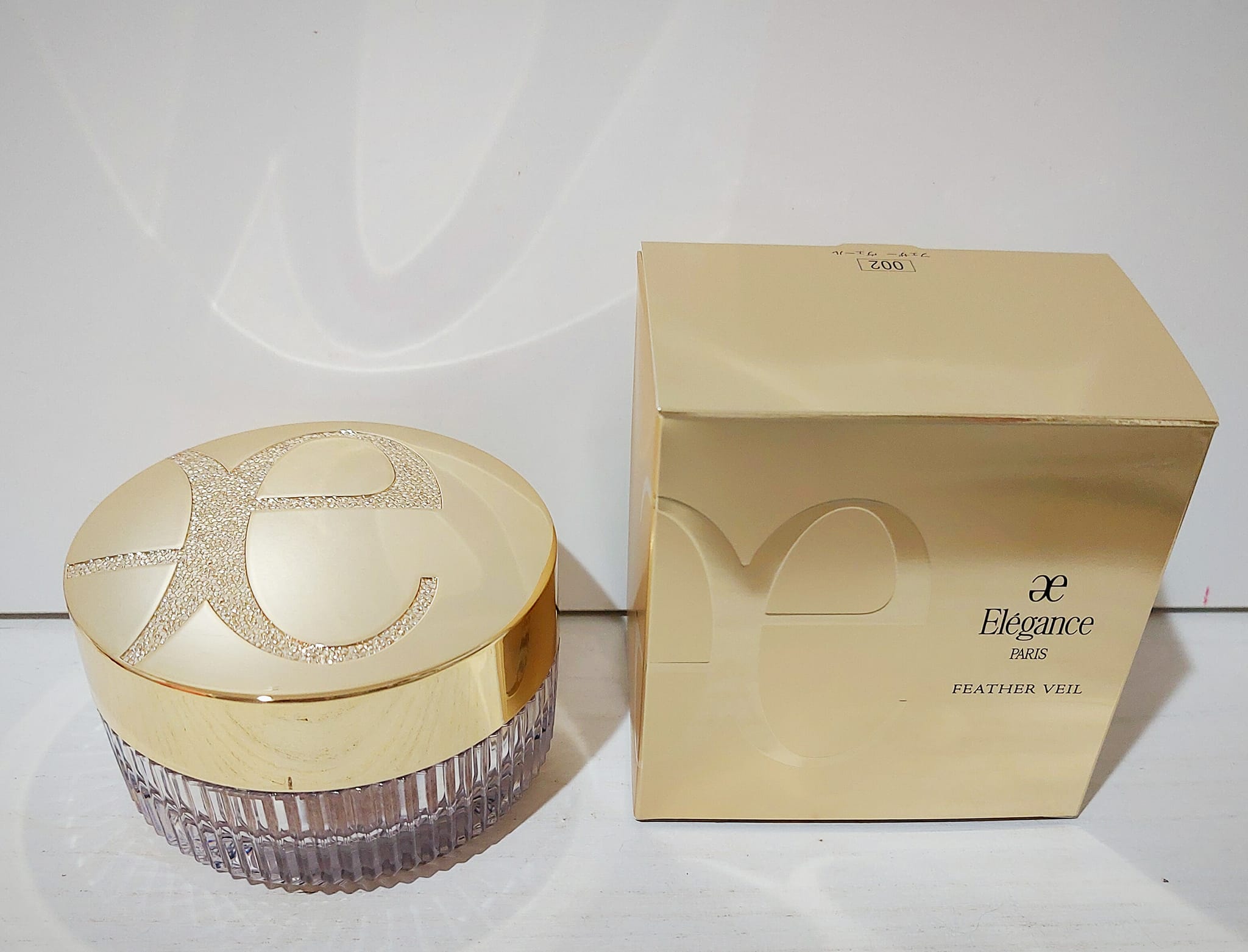 【新品未開封】Elegance フェイスパウダー　フェザー ヴェール 002 フェザー ヴェール｜フェイスパウダー｜商品情報｜Elégance