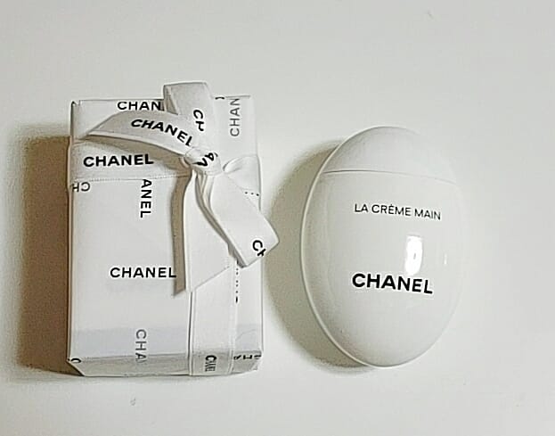 chanel のラッピング　ショッパー付　　 　シャネル ローズ　ＣＨＡＮＥＬ ハンドクリーム　卵　プレゼントに　祝い　　クリスマス　バレンタイン　ラ クレーム マン リッシュ 代引き不可 レターパックのみ送料無料