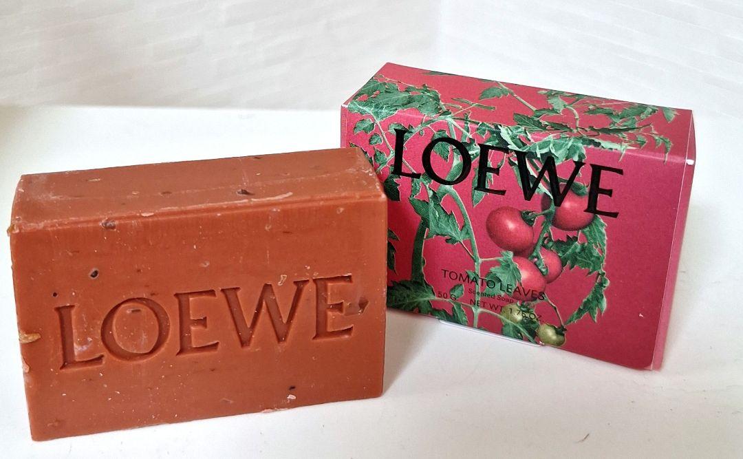 新品　紙袋付　LOEWE ロエベ　リキッドソープ　Tomato Leaves フレッシュな香り LOEWE ロエベ トマトリーフ リキッドソープ