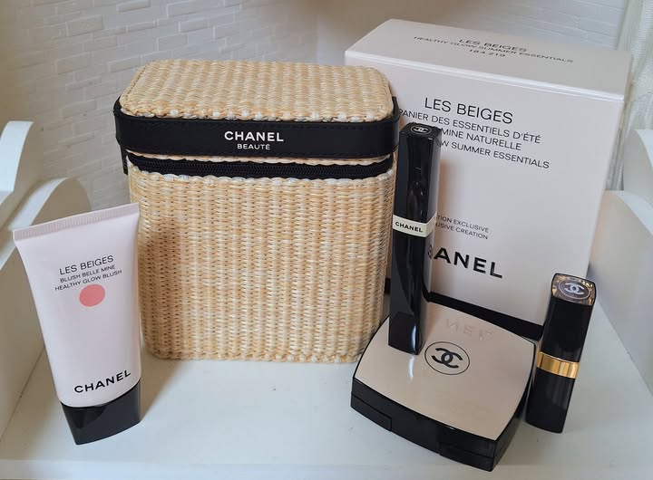 CHANEL レ ベージュ パニエ デ エサンシエル