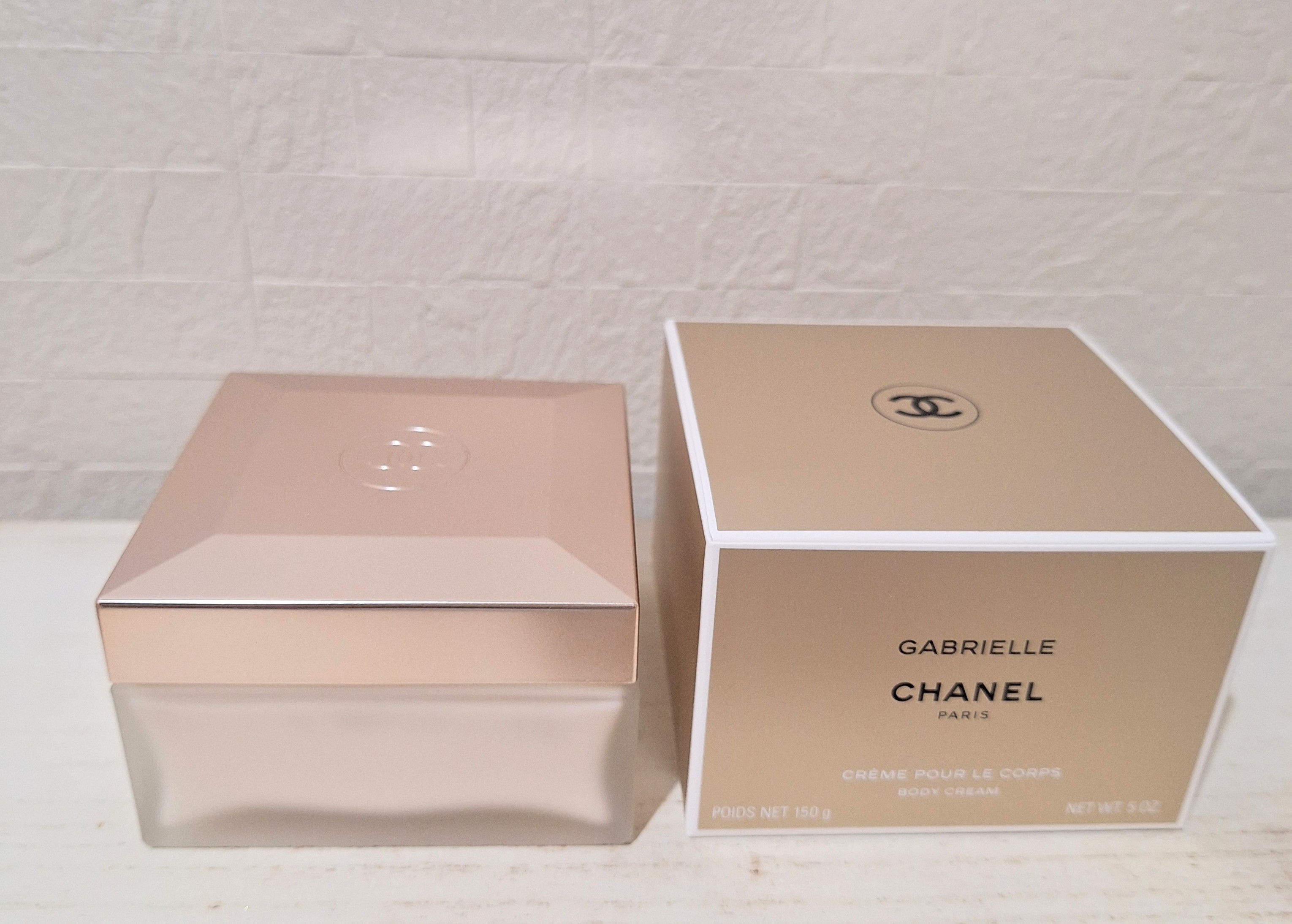 新品未開封 シャネル ガブリエル ボディクリームとコットンのセット Amazon | [セット品] CHANEL シャネル ガブリエル シャネル