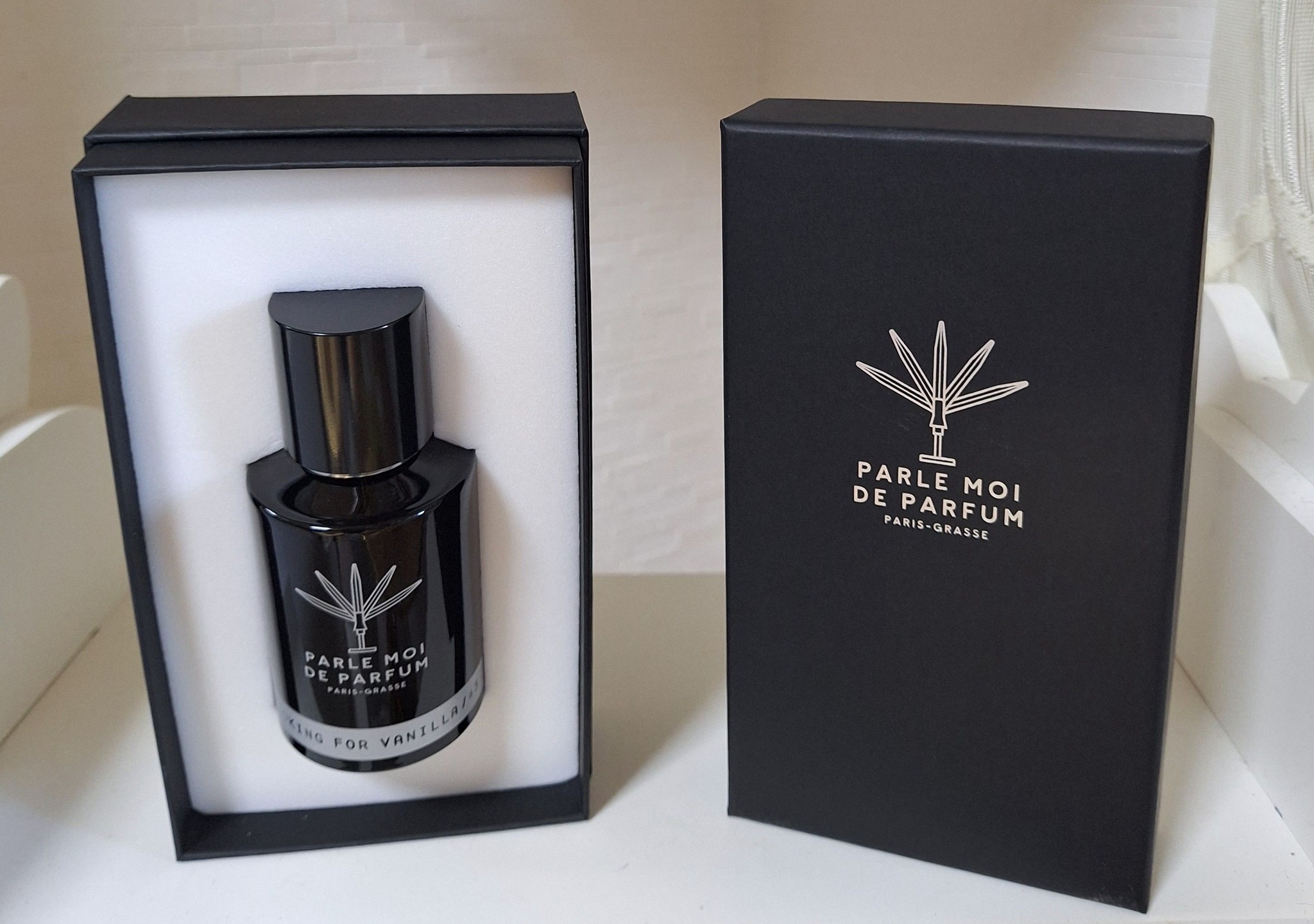 パルルモアドゥパルファム ウェイクアップ 香水 オードパルファム