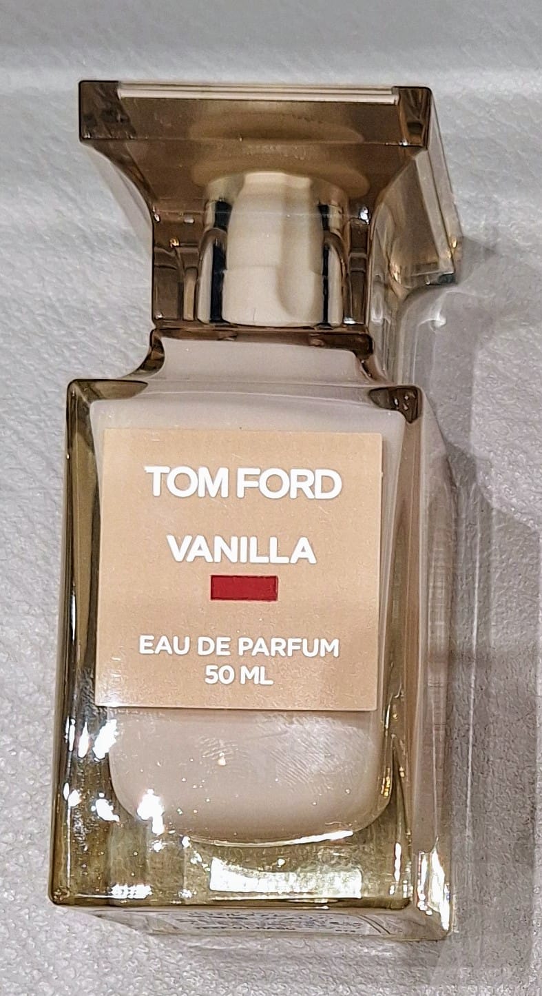 トムフォード　オードパルファム スプレィ　バニラセックス50ml トム フォード ビューティ」からバニラの二面性を表現した