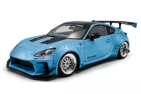 楽天市場】ソリド 1/18 トヨタ TOYOTA GR86 リバティーウォーク ボディ