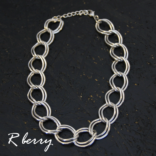 パーティードレス シルバーbigフープモチーフネックレス 黒 リング