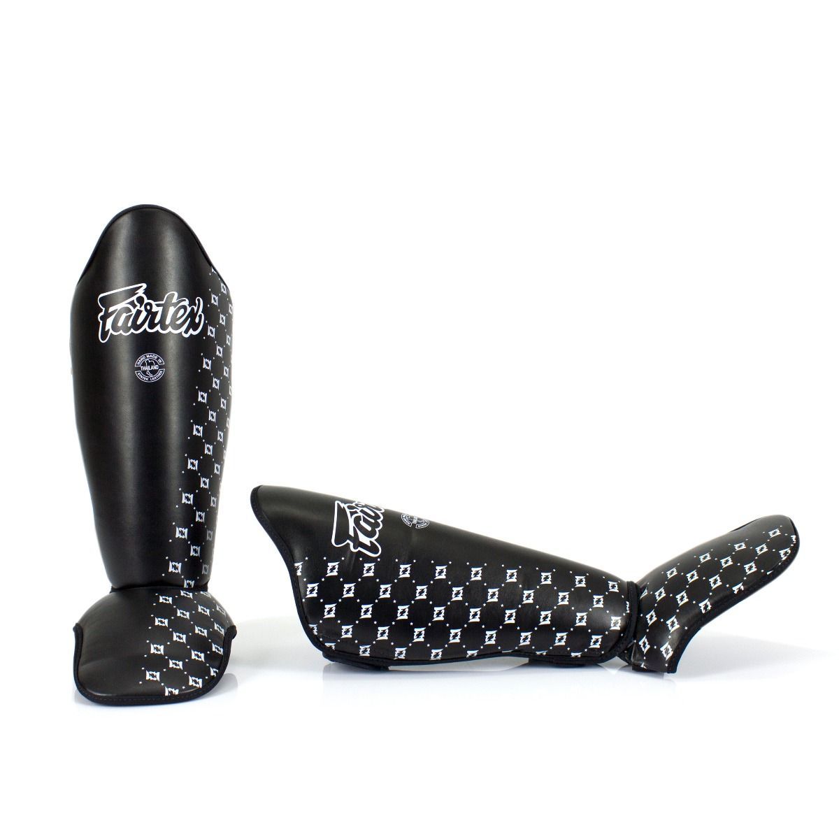 Fairtex レガース 黒 割引スポーツ - Fairtex レガース 黒