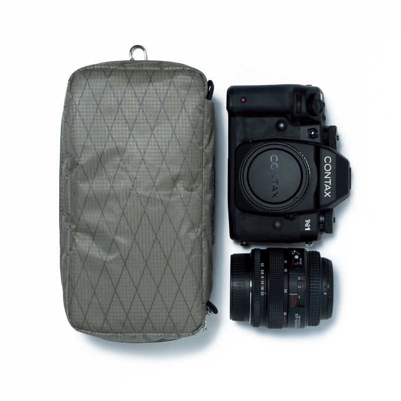YOSEMITE　X-PAC CAMERA POUCH L STRAP　YSA-7053-2