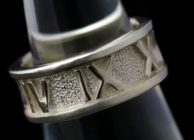 送料無料 Silver925 シルバー925 リング 指輪 [ ローマ数字 ][ 7号 9号 15号 17号 23号 ][ 銀 ] シルバーリング メンズ レディース メンズリング レディースリング ユニセックス シンプル おしゃれ かわいい 大人 かっこいい メール便