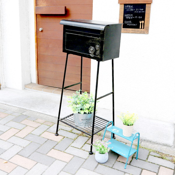 郵便ポスト ポスト 郵便受け 玄関 設置 屋外用 おしゃれ 置き型 スタンド スタンド型 自立 縦型 北欧 アンティーク 北欧 アメリカン ブラック 幅43 奥行35 高さ99
