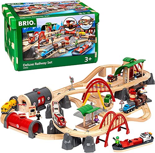 BRIO ( ブリオ ) WORLD 軌跡\u0026読み込む晴れ晴れしい仕掛ける 客体馬齢 3歳~ ( 路面電車 手あそび 木製 軌跡 ) 33052