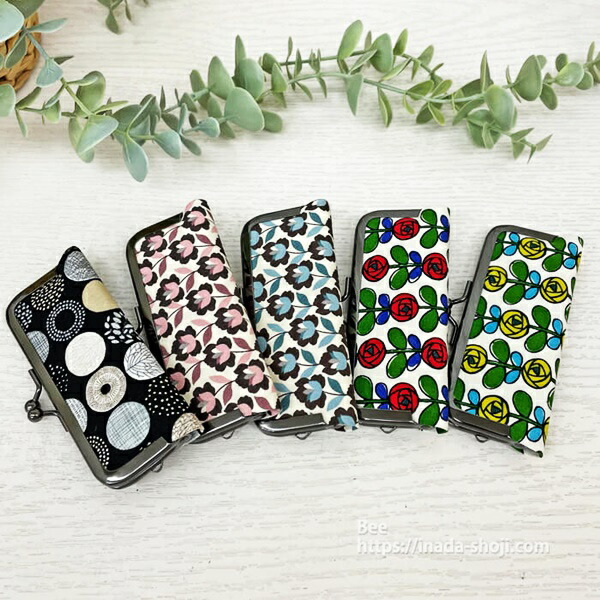 堅実な究極の がま口印鑑ケース 小豆 Azuki 朱肉付き はんこケース はんこ入れ 日本製 おしゃれ 花柄 かわいい ピンク ブラック レッド イエロー ブルー フラワー柄 印鑑入れ 印鑑収納 携帯用 判子ケース 判子入れ はんこ収納 判子収納 ハンコ入れ ハンコケース 堅実な究極の がま口印鑑ケース 小豆 Azuki 朱肉付き はんこケース はんこ入れ 日本製 おしゃれ 花柄 かわいい ピンク ブラック レッド イエロー ブルー フラワー柄 印鑑入れ 印鑑収納 携帯用 判子ケース 判子入れ はんこ収納 判子収納 ハンコ入れ ハンコケース