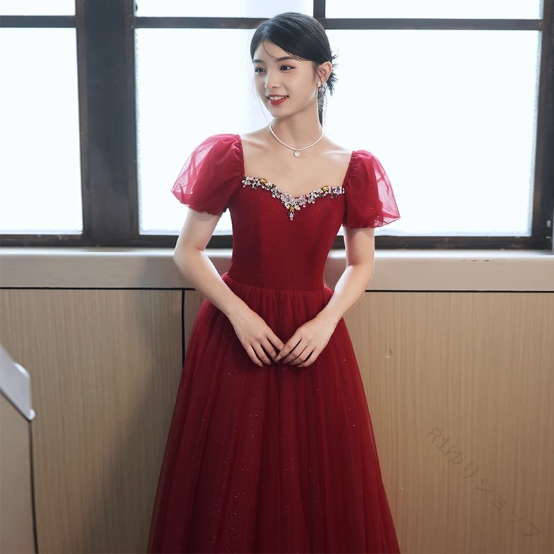 色つやお召しもの ジッパー 赤いこと 赤 半袖 寄りあいお召しもの ロングお召しもの 婚礼の儀 二次会 告げ知らせる会 掻き鳴らす会 婚礼の儀お召しもの ウェディングドレス A伝達ルートお召しもの 彼者誰時お召しもの コンサ