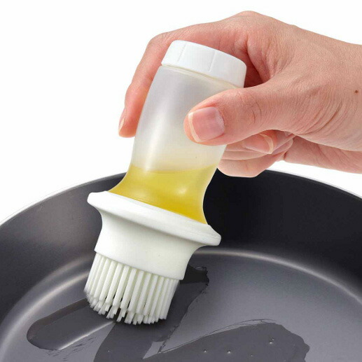 【楽天市場】油引き フォルマ ワンプッシュ 油引き 60ml ホワイト ｜ ワンプッシュ シリコン タコ焼き：生活雑貨マーケット マスト