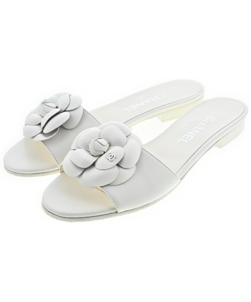 CHANEL シャネル サンダル レディース EU38(24.5cm位) 白 【中古】【古着】 55,680円