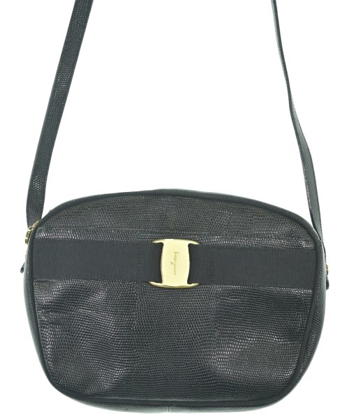 Salvatore Ferragamo サルバトーレフェラガモショルダーバッグ レディース - 黒【中古】【古着】｜RAGTAG（ブランド古着のラグタグ）