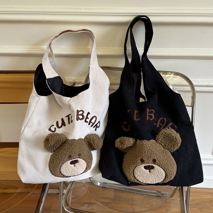 tsu.　くまさん抱っこわんこ　トートバッグ　小物入れ tsu. くまさん抱っこわんこ トートバッグ 小物入れ hno-048_016.jpg