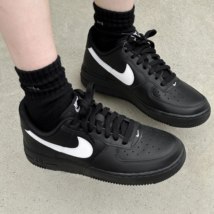 返品 サイズ交換 OK】 NIKE AIR FORCE 1 LOW BLACK WHITE ナイキ エア