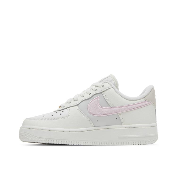 【海外限定 お取り寄せ商品】NIKE AIR FORCE 1 LOW WHITE PINK (WOMEN'S) DQ0826-100 メンズ レディース 人気 おしゃれ|RAISE