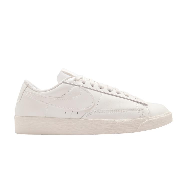ヤマセマユミ × ナイキ ブレーザー ロー 77  フライレザー \"ホワイト Amazon | Nike Blazer Low 77 Flyleather Mayumi Yamase