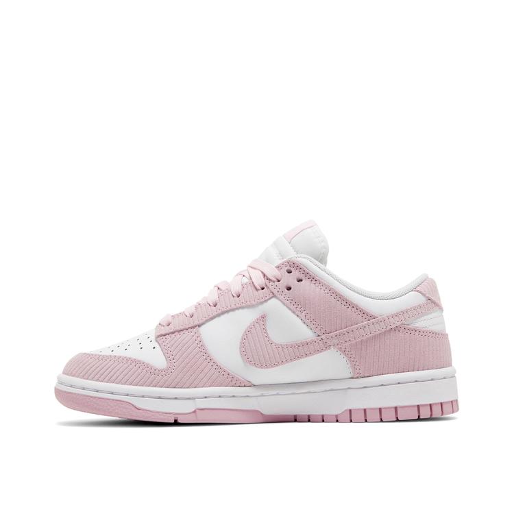 【海外限定 お取り寄せ商品】NIKE DUNK LOW PINK CORDUROY (WOMEN'S) ナイキ ダンク ロー ピンク コーデュロイ (ウィメンズ) FN7167-100 メンズ レディース 人気 おしゃれ｜RAISE