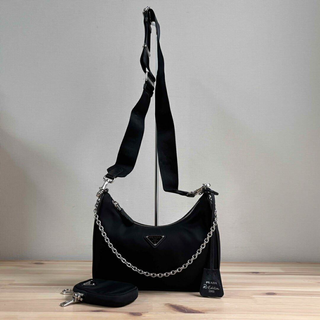 【中古】 PRADA ﾌﾟﾗﾀﾞ RE-EDITION 2005 RE-NYLON 2WAY ｼｮﾙﾀﾞｰﾊﾞｯｸﾞ ﾊﾝﾄﾞﾊﾞｯｸﾞ 1BH204｜Reuse Select by Rakuma