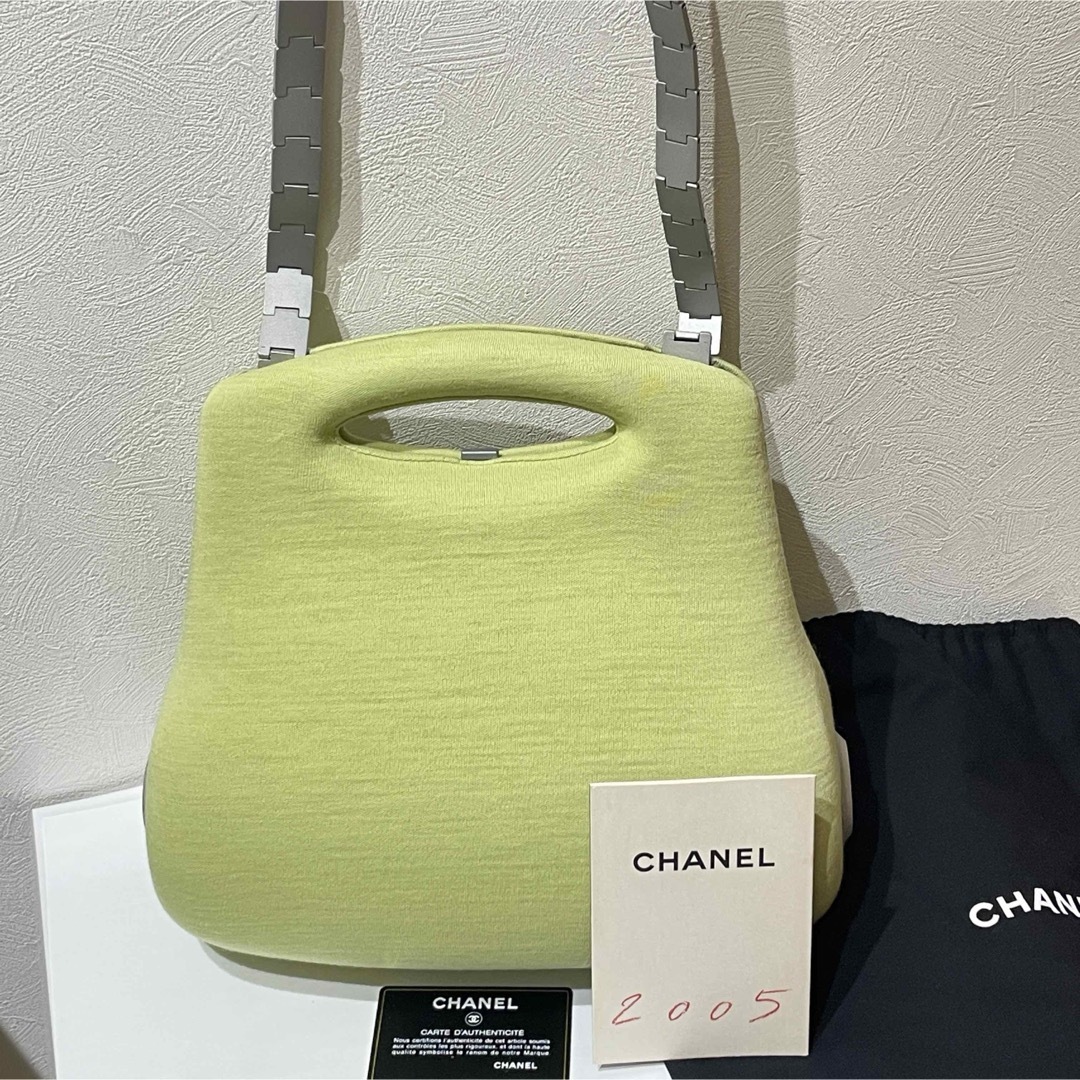 【中古】 CHANEL シャネル 御居処御徒面子 ショルダーバッグ 2005 割り増し金～版